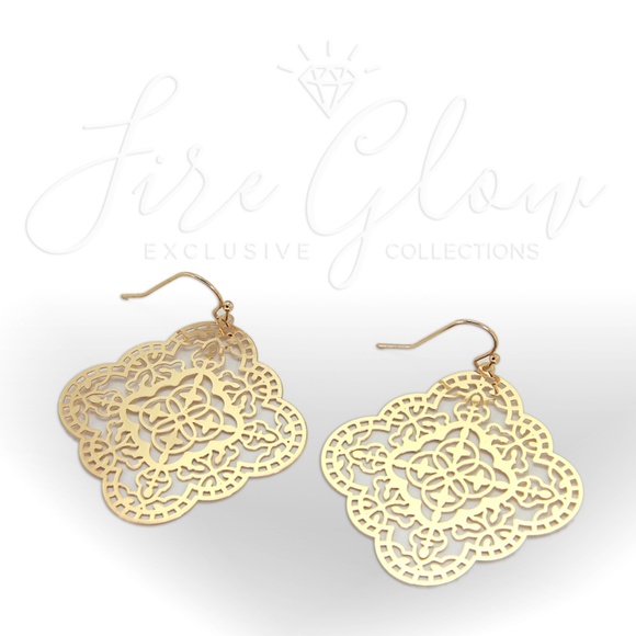 Boho Mandala Laser Cut Filigree Gold Tone Earrings - Picture 7 of 7